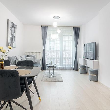 Paris Luxury Top Centre 2Bdr Apt W Work Desk And Wifi Near Nevsky Cathedral София Екстериор снимка