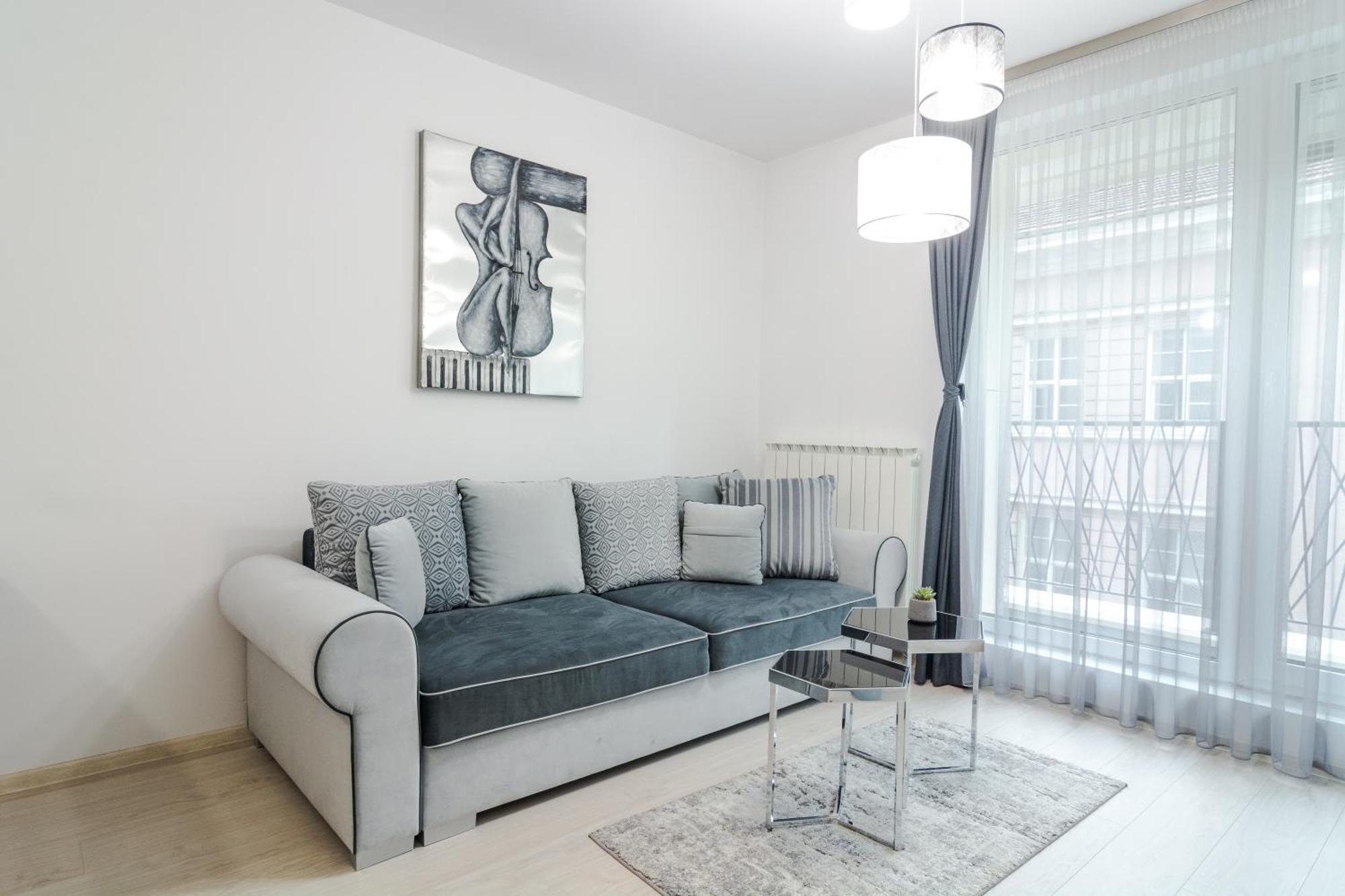 Paris Luxury Top Centre 2Bdr Apt W Work Desk And Wifi Near Nevsky Cathedral София Екстериор снимка