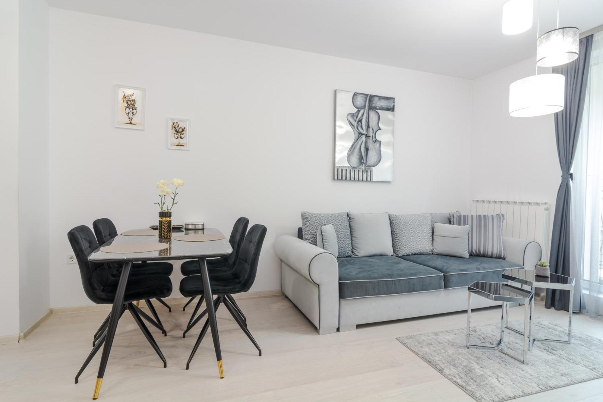 Paris Luxury Top Centre 2Bdr Apt W Work Desk And Wifi Near Nevsky Cathedral София Екстериор снимка