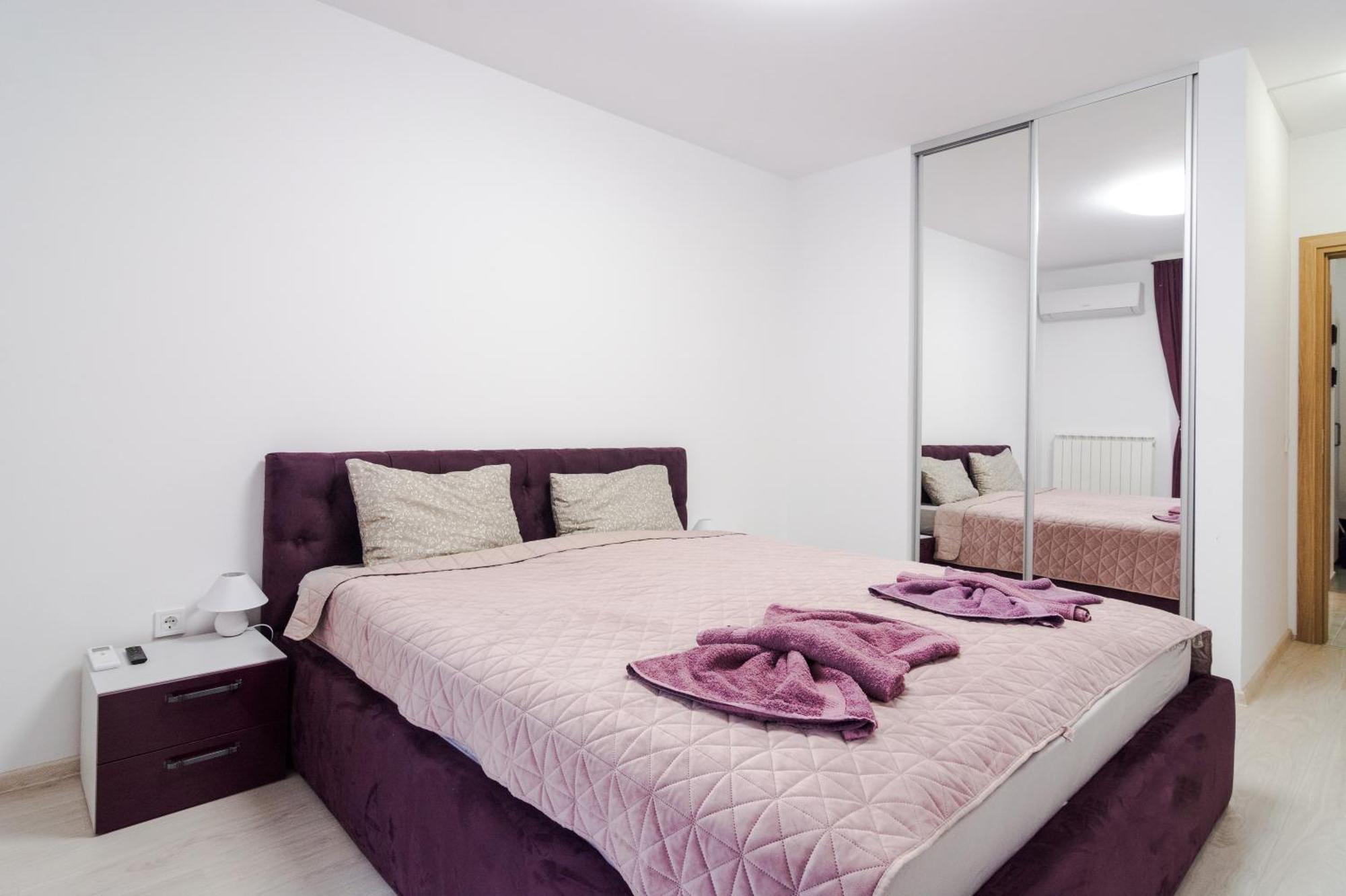 Paris Luxury Top Centre 2Bdr Apt W Work Desk And Wifi Near Nevsky Cathedral София Екстериор снимка