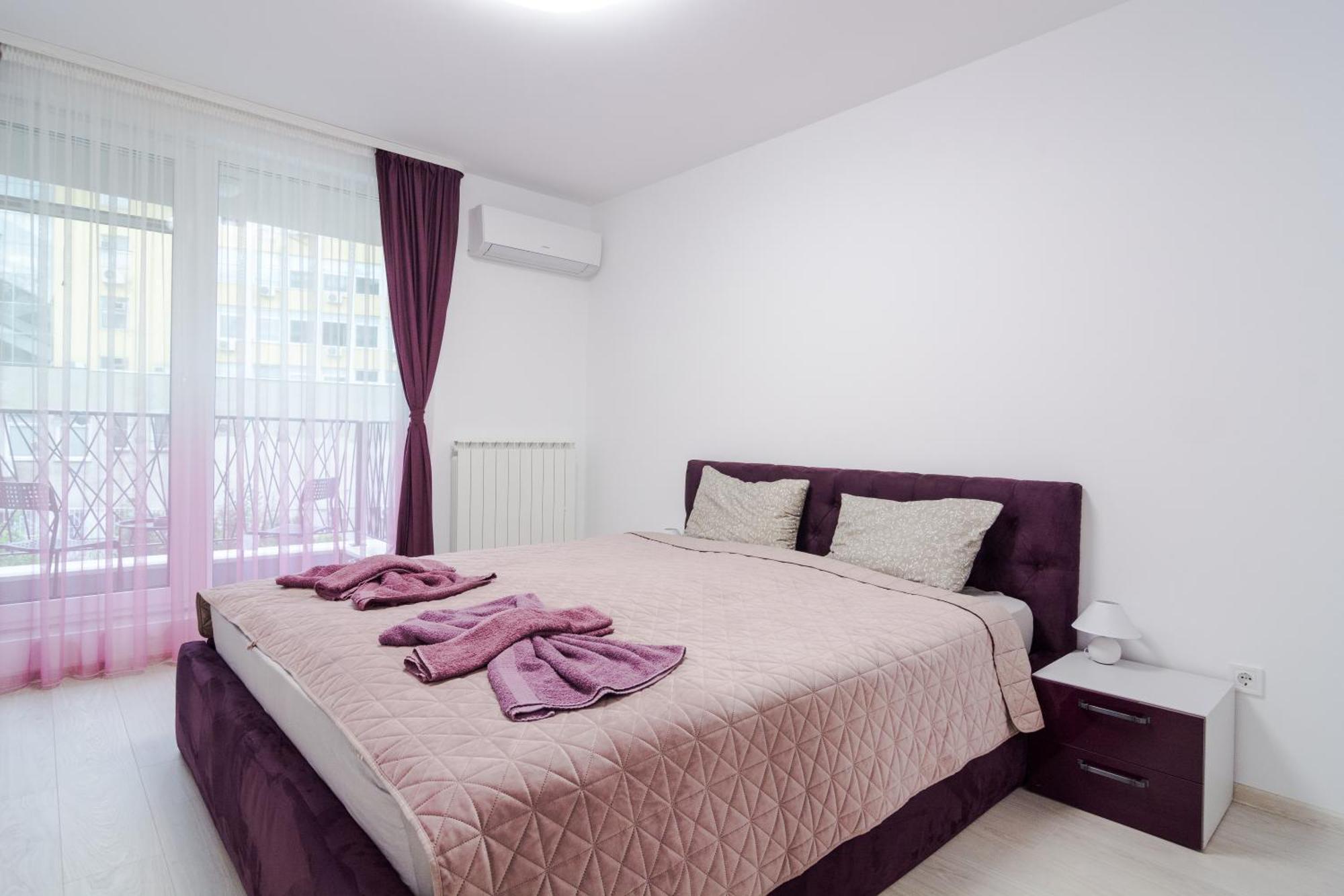 Paris Luxury Top Centre 2Bdr Apt W Work Desk And Wifi Near Nevsky Cathedral София Екстериор снимка